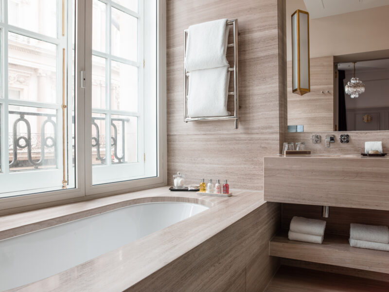 The Landseer Suite 4