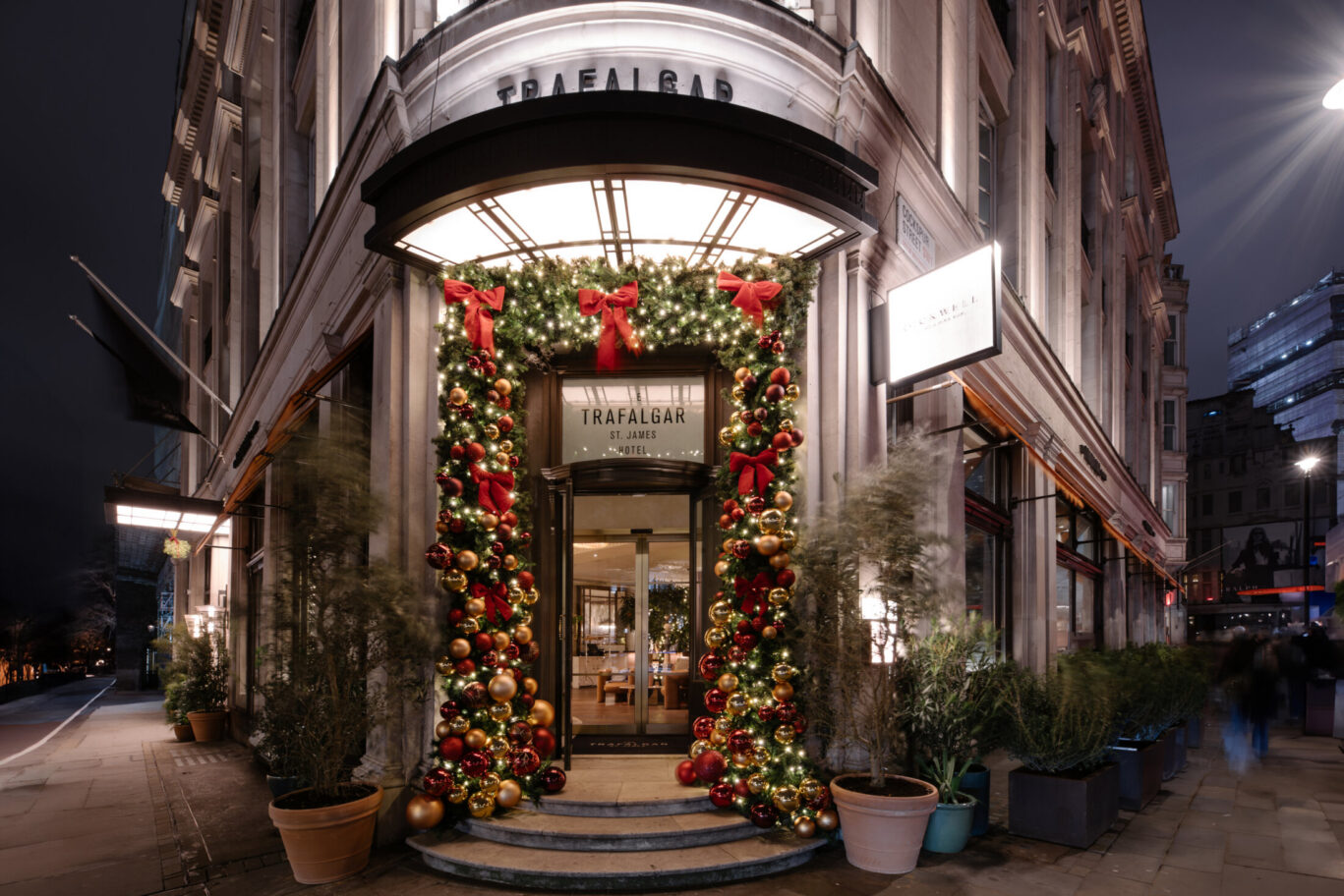 Christmas-TSJ-entrance-2024-1